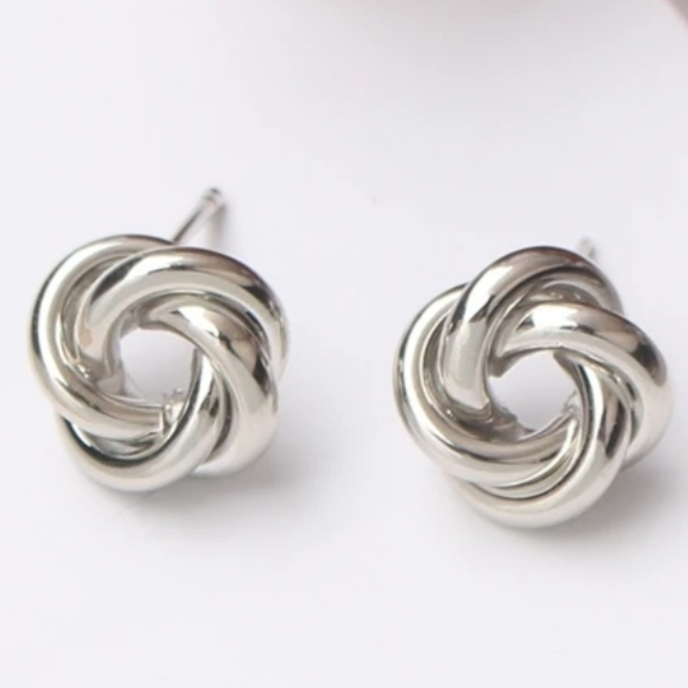 Knot Twist Flower earrings